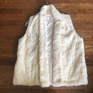 Faux fur vest